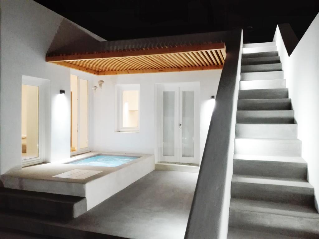 Thiro Santorini Villa Fira  Exterior photo