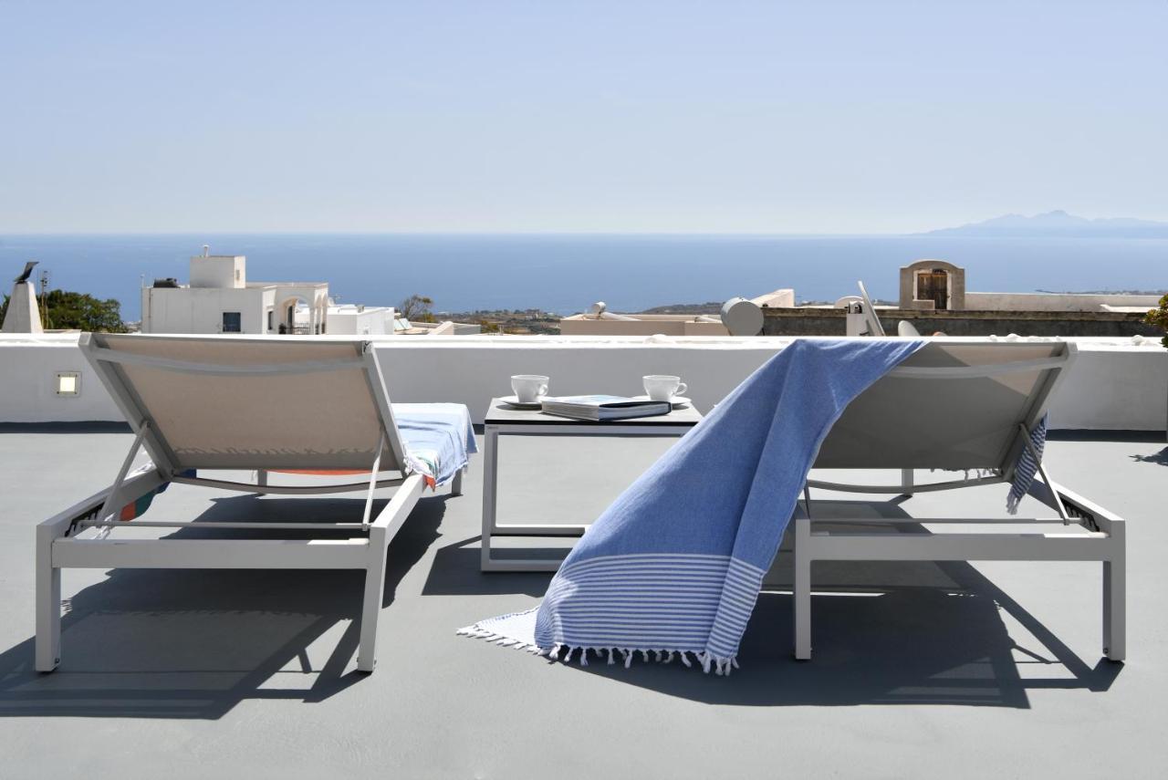 Thiro Santorini Villa Fira  Exterior photo